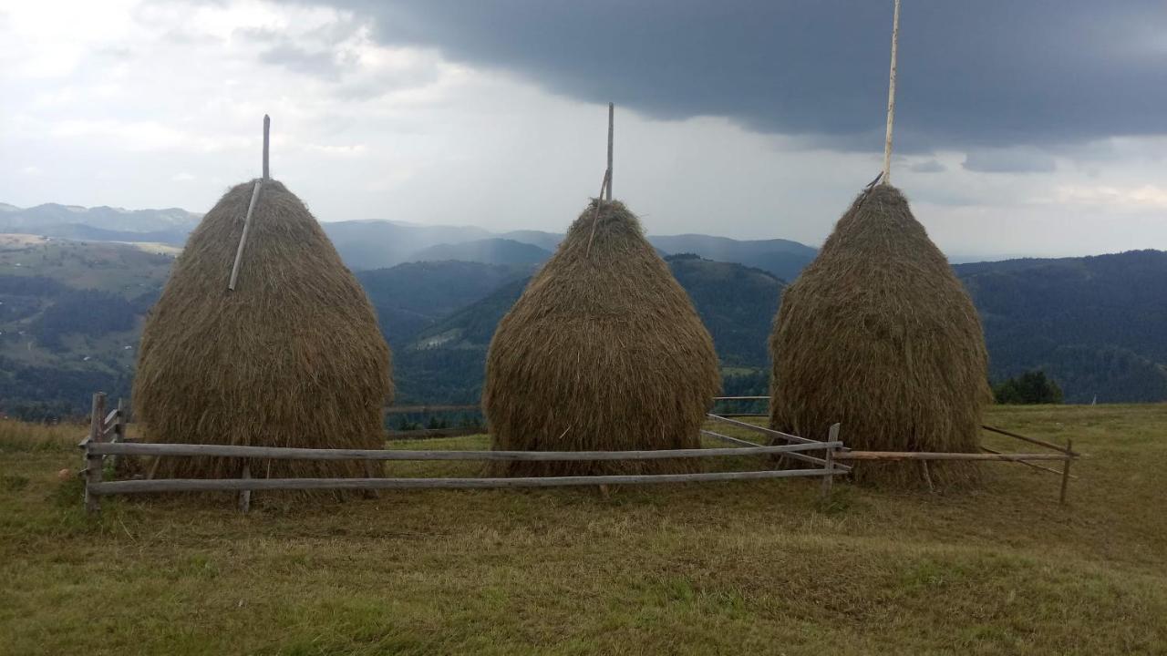Bat'Kivska Hata Sztari Kuti Kültér fotó